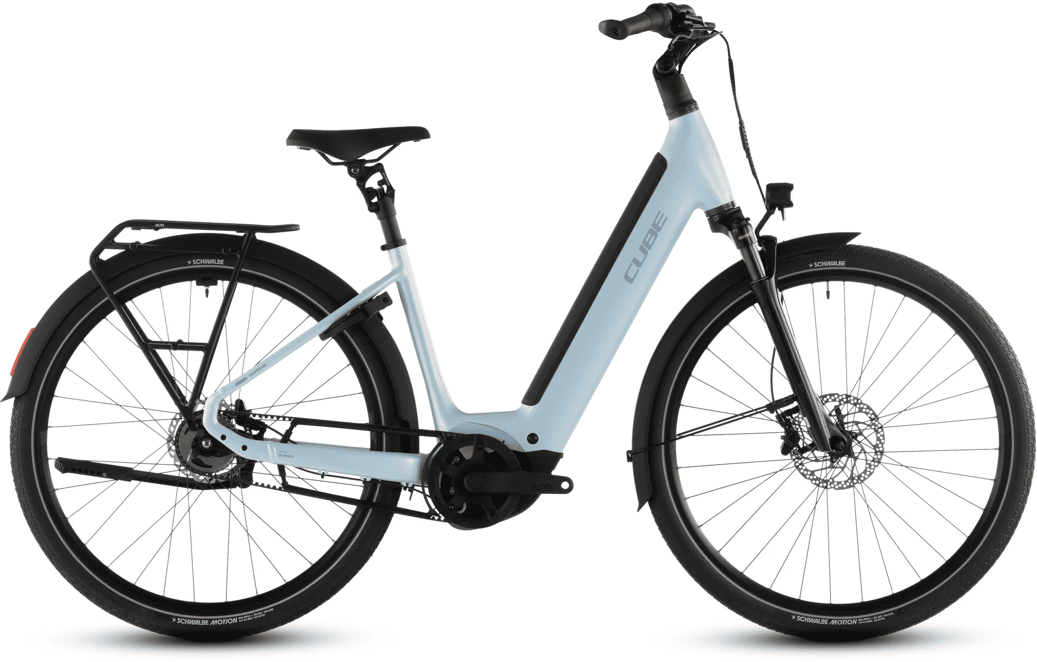 E-Bike Cube Supreme RT Hybrid Deluxe EX 600 mit robustem Rahmen und leistungsstarker Batterie.